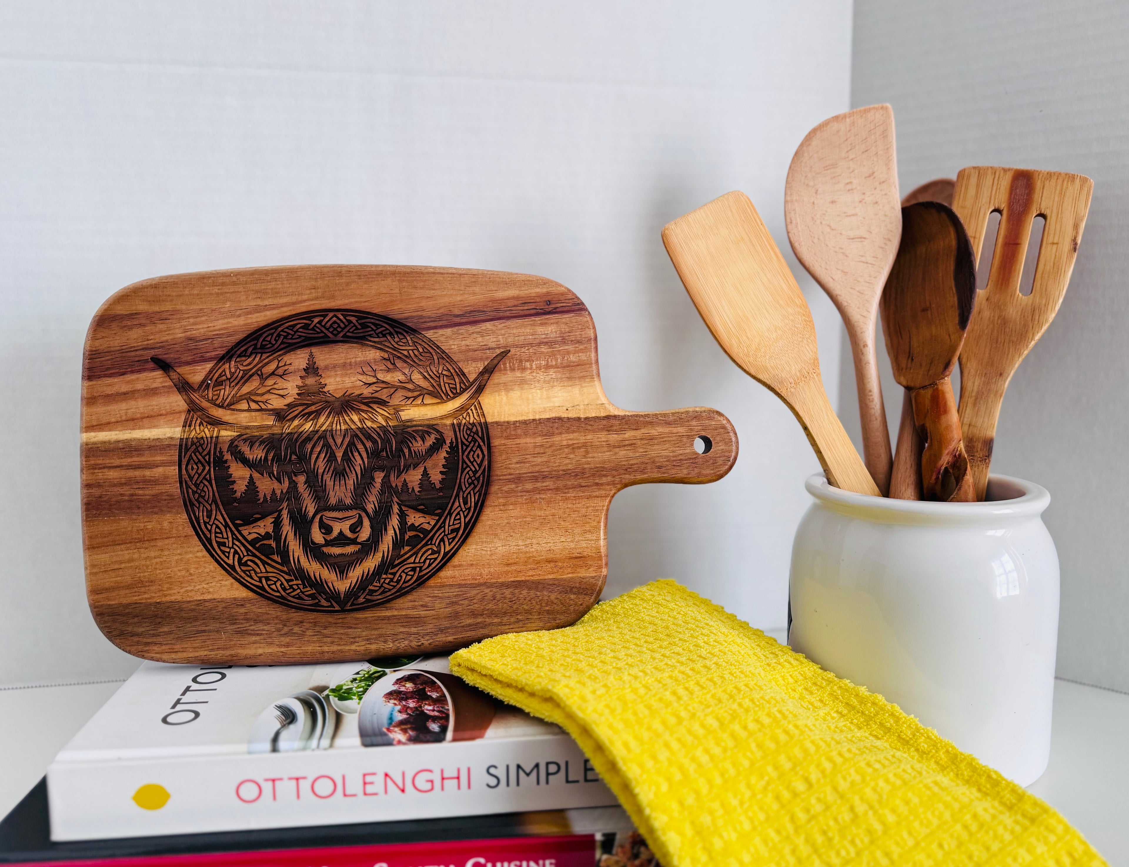 Highland Cow Engraved Acacia Cutting Board